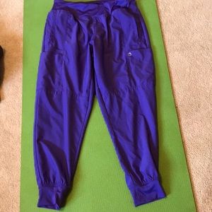 listing-status-banner